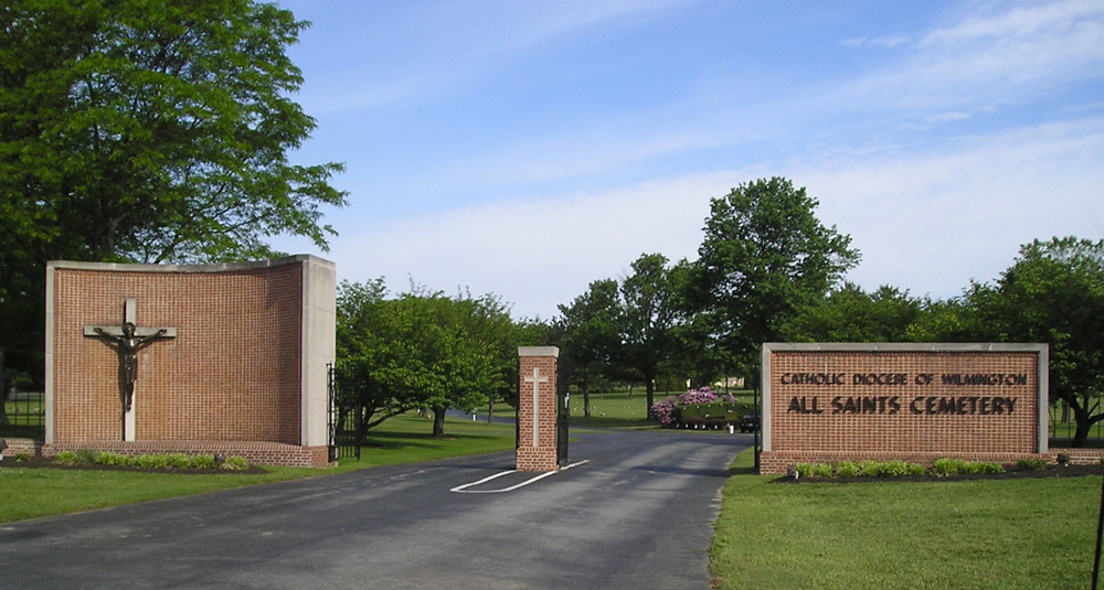 AllSaintsCemetery